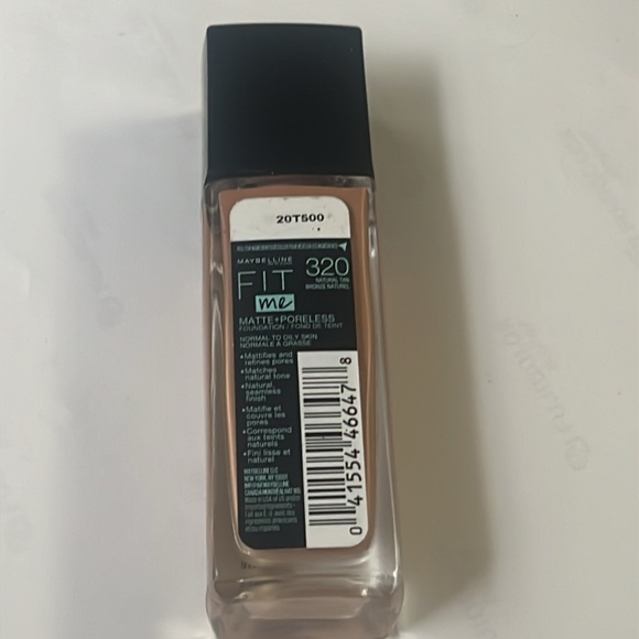 Maybelline Fit Me Matte + Poreless Foundation - Natural Beige Normal to oily - Picture 2 of 5